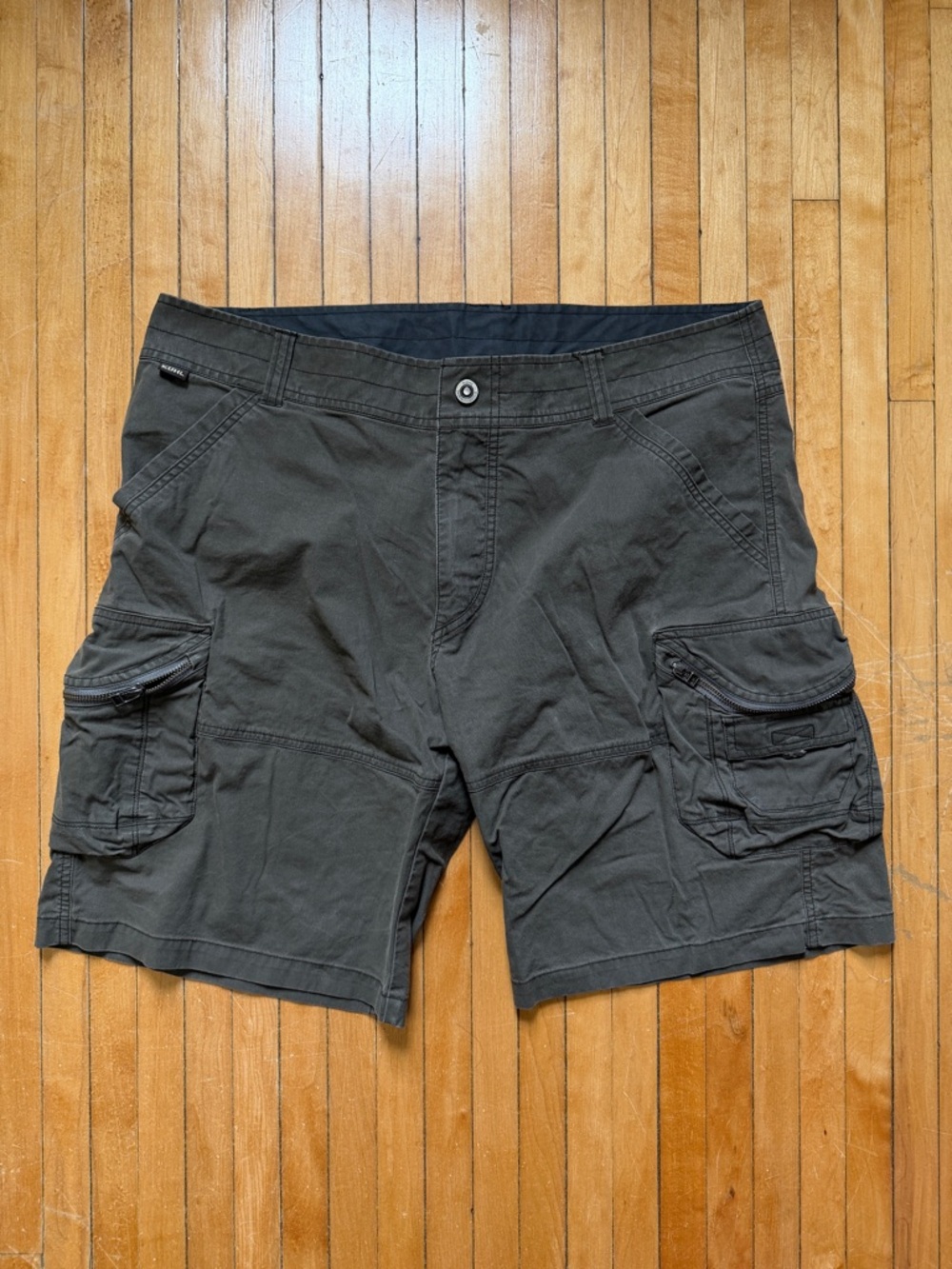 Kuhl Vintage Patina Dye Ambush Cargo Hiking Shorts Espresso Brown Men’s Sz. 38